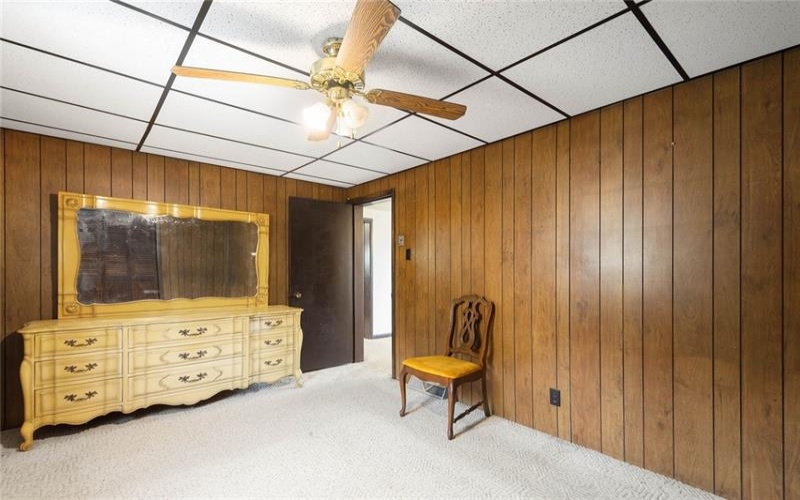 17 Hickory St, Burgettstown, 15021, 2 Bedrooms Bedrooms, ,1 BathroomBathrooms,Residential,For Sale,Hickory St,1740357