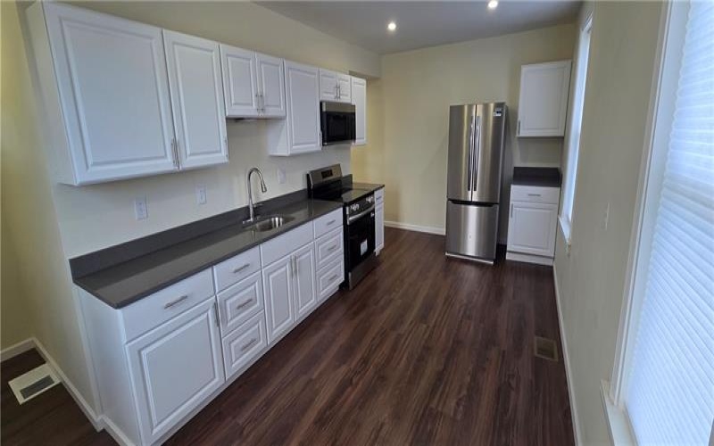 537 Edgewood Ave, Somerset, 15501, ,Multi-unit,For Sale,Edgewood Ave,1745757
