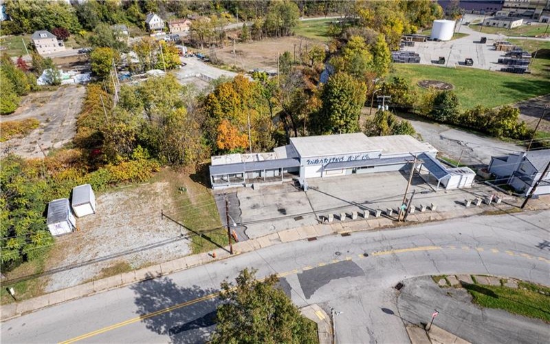 305 Division St, Jeannette, 15644, ,Commercial-industrial-business,For Sale,Division St,1727210