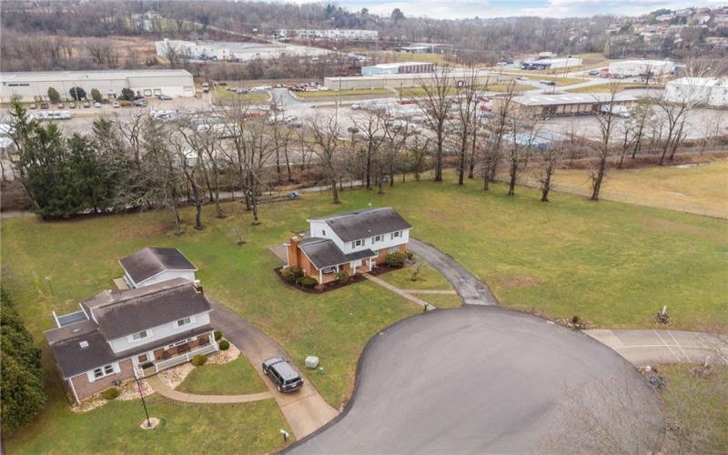 2429 Brownfield Dr, Greensburg, 15601, 3 Bedrooms Bedrooms, 9 Rooms Rooms,2.1 BathroomsBathrooms,Residential,For Sale,Brownfield Dr,1745774