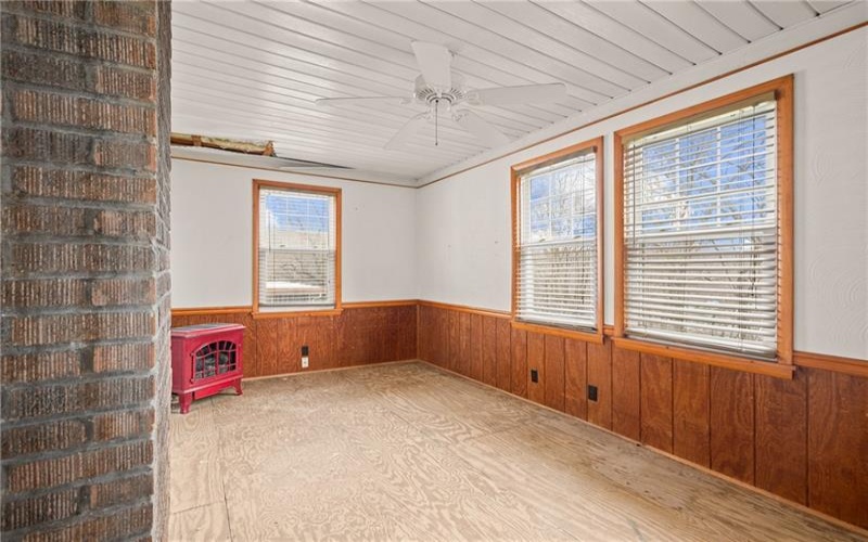 524 Glenwood Avenue, Johnstown, 15905, 3 Bedrooms Bedrooms, ,1.1 BathroomsBathrooms,Residential,For Sale,Glenwood Avenue,1745808