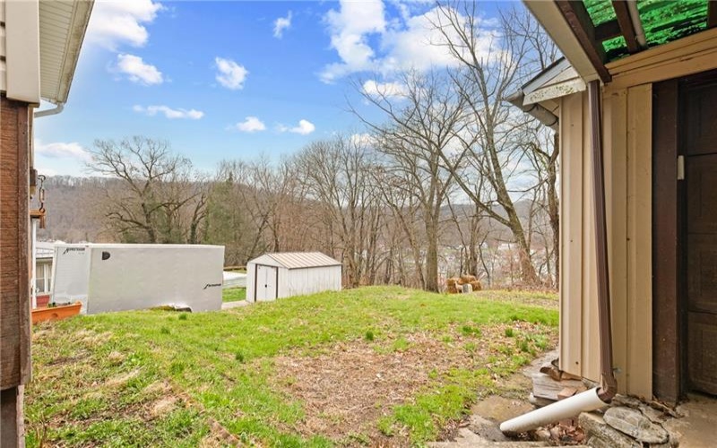 524 Glenwood Avenue, Johnstown, 15905, 3 Bedrooms Bedrooms, ,1.1 BathroomsBathrooms,Residential,For Sale,Glenwood Avenue,1745808
