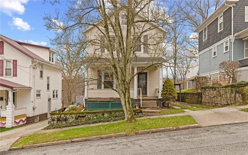 524 Glenwood Avenue, Johnstown, 15905, 3 Bedrooms Bedrooms, ,1.1 BathroomsBathrooms,Residential,For Sale,Glenwood Avenue,1745808