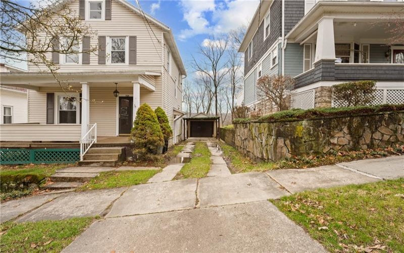 524 Glenwood Avenue, Johnstown, 15905, 3 Bedrooms Bedrooms, ,1.1 BathroomsBathrooms,Residential,For Sale,Glenwood Avenue,1745808