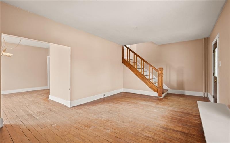 524 Glenwood Avenue, Johnstown, 15905, 3 Bedrooms Bedrooms, ,1.1 BathroomsBathrooms,Residential,For Sale,Glenwood Avenue,1745808