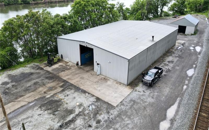 736 Front St, Fredericktown, 15333, ,Commercial-industrial-business,For Sale,Front St,1727235