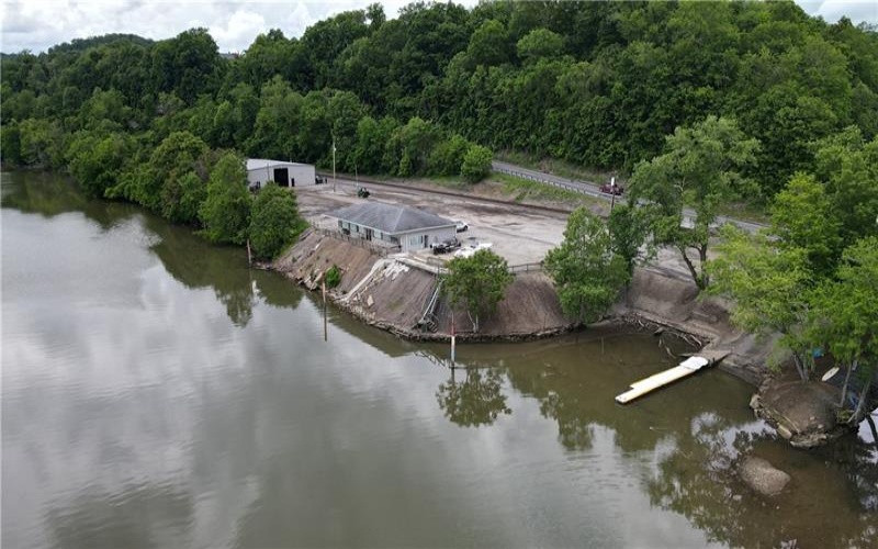 736 Front St, Fredericktown, 15333, ,Commercial-industrial-business,For Sale,Front St,1727235