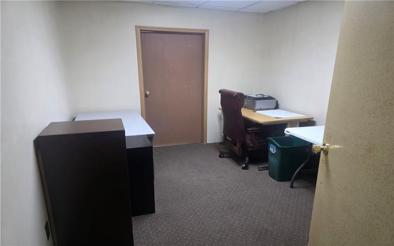 81 United Rd, 15666, 15666, ,Commercial-industrial-business,For Sale,United Rd,1745812