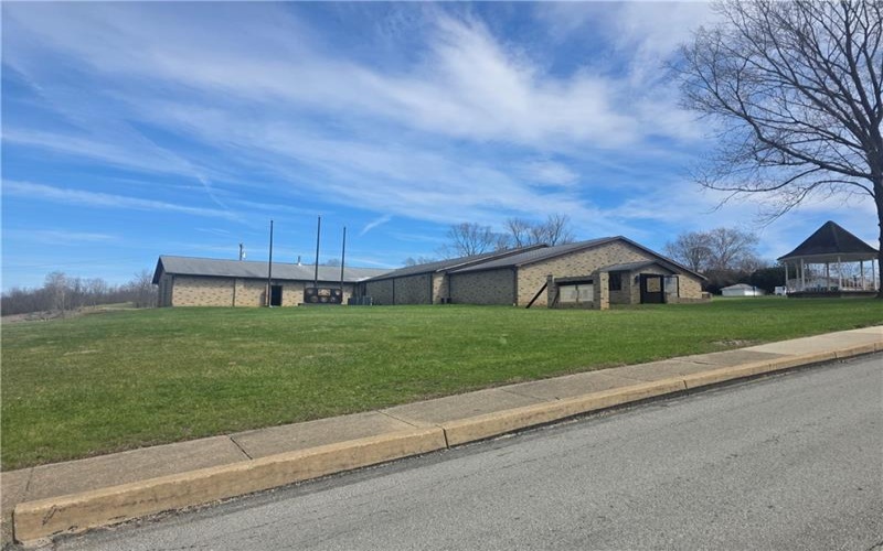 81 United Rd, 15666, 15666, ,Commercial-industrial-business,For Sale,United Rd,1745812
