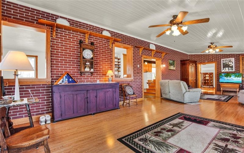 440 Owl Hollow Road, Ligonier, 15658, 4 Bedrooms Bedrooms, 13 Rooms Rooms,4 BathroomsBathrooms,Residential,For Sale,Owl Hollow Road,1740408