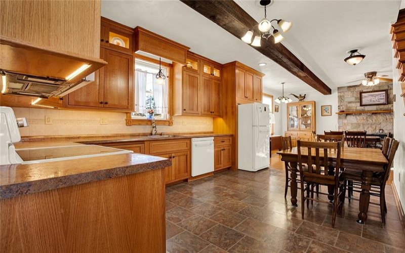 440 Owl Hollow Road, Ligonier, 15658, 4 Bedrooms Bedrooms, 13 Rooms Rooms,4 BathroomsBathrooms,Residential,For Sale,Owl Hollow Road,1740408