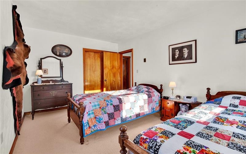 440 Owl Hollow Road, Ligonier, 15658, 4 Bedrooms Bedrooms, 13 Rooms Rooms,4 BathroomsBathrooms,Residential,For Sale,Owl Hollow Road,1740408
