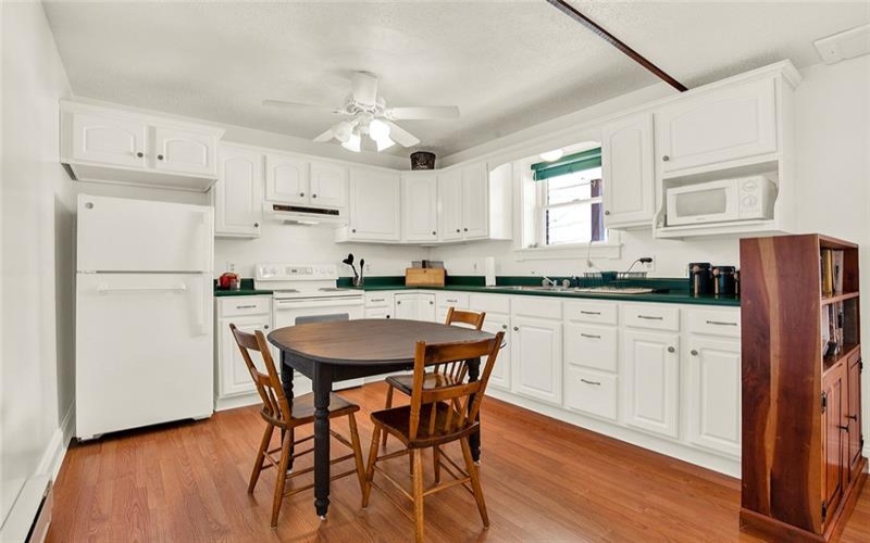 440 Owl Hollow Road, Ligonier, 15658, 4 Bedrooms Bedrooms, 13 Rooms Rooms,4 BathroomsBathrooms,Residential,For Sale,Owl Hollow Road,1740408
