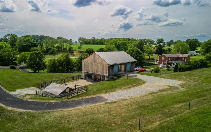 440 Owl Hollow Road, Ligonier, 15658, 4 Bedrooms Bedrooms, 13 Rooms Rooms,4 BathroomsBathrooms,Residential,For Sale,Owl Hollow Road,1740408