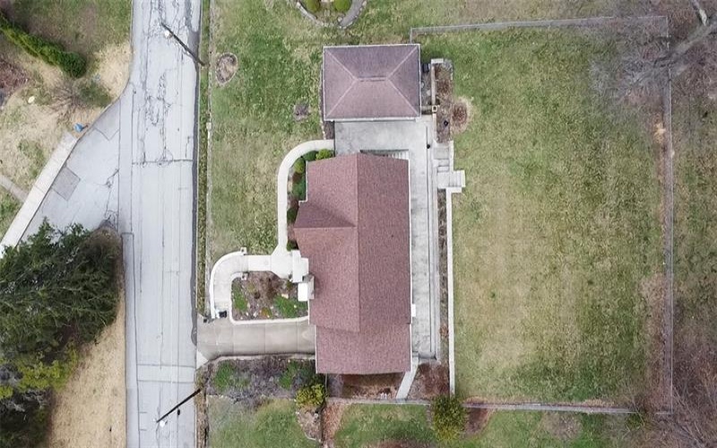 1025 Isabella Road, Connellsville, 15425, 4 Bedrooms Bedrooms, 11 Rooms Rooms,2 BathroomsBathrooms,Residential,For Sale,Isabella Road,1743260