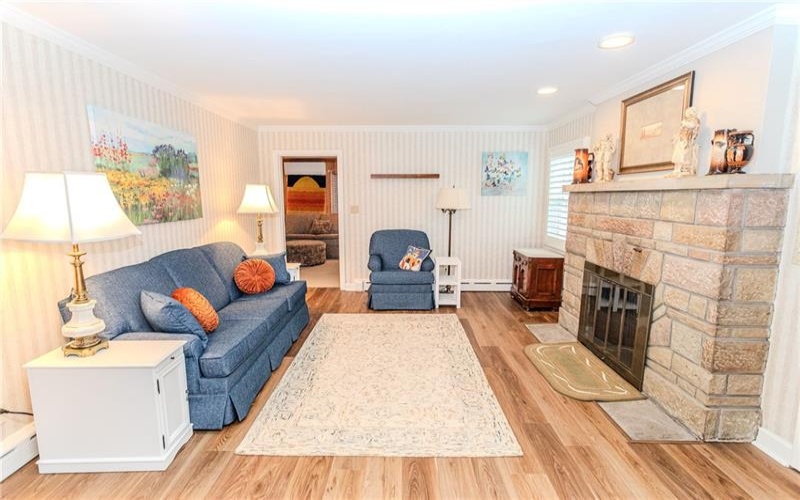 1025 Isabella Road, Connellsville, 15425, 4 Bedrooms Bedrooms, 11 Rooms Rooms,2 BathroomsBathrooms,Residential,For Sale,Isabella Road,1743260