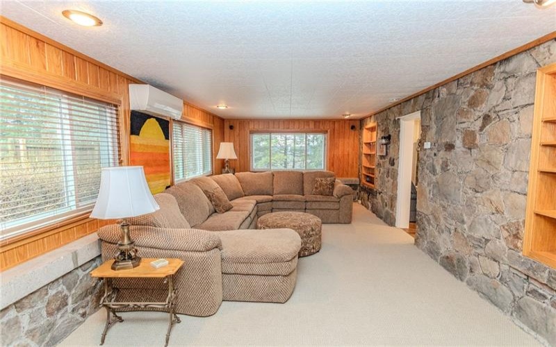 1025 Isabella Road, Connellsville, 15425, 4 Bedrooms Bedrooms, 11 Rooms Rooms,2 BathroomsBathrooms,Residential,For Sale,Isabella Road,1743260