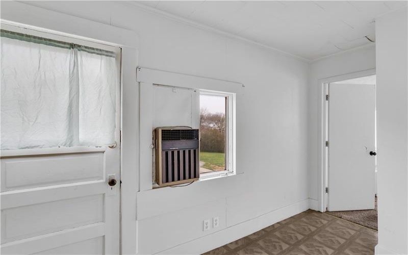 312 Lafferty Street, Jeannette, 15644, 3 Bedrooms Bedrooms, 9 Rooms Rooms,1.1 BathroomsBathrooms,Residential,For Sale,Lafferty Street,1733118