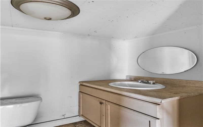 312 Lafferty Street, Jeannette, 15644, 3 Bedrooms Bedrooms, 9 Rooms Rooms,1.1 BathroomsBathrooms,Residential,For Sale,Lafferty Street,1733118