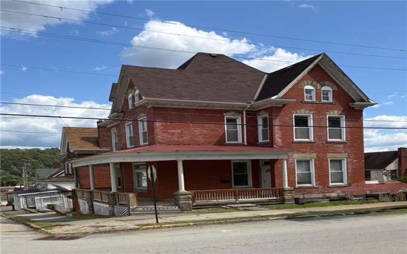 236 Washington Ave, Charleroi, 15022, ,Multi-unit,For Sale,Washington Ave,1737452