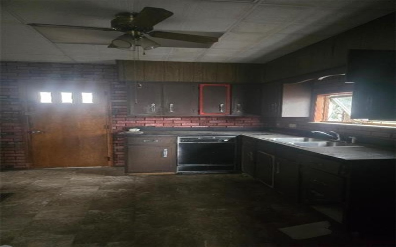 19 John Street, Uniontown, 15401, 4 Bedrooms Bedrooms, ,1 BathroomBathrooms,Residential,For Sale,John Street,1740460
