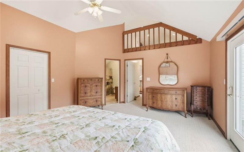 327/329 Sugar Run Road, Waynesburg, 15370, 4 Bedrooms Bedrooms, ,2.2 BathroomsBathrooms,Farm-acreage-lot,For Sale,6-stall barn, 2 run-in's,Sugar Run Road,1743268