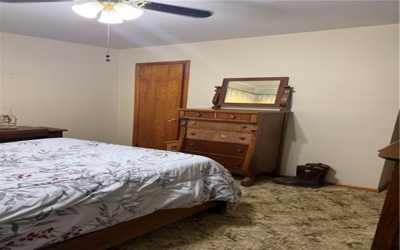112 Easy St, Uniontown, 15401, 3 Bedrooms Bedrooms, 5 Rooms Rooms,1.1 BathroomsBathrooms,Residential,For Sale,Easy St,1745824