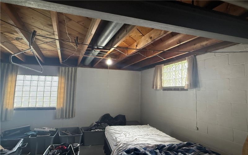 112 Easy St, Uniontown, 15401, 3 Bedrooms Bedrooms, 5 Rooms Rooms,1.1 BathroomsBathrooms,Residential,For Sale,Easy St,1745824