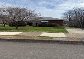 112 Easy St, Uniontown, 15401, 3 Bedrooms Bedrooms, 5 Rooms Rooms,1.1 BathroomsBathrooms,Residential,For Sale,Easy St,1745824