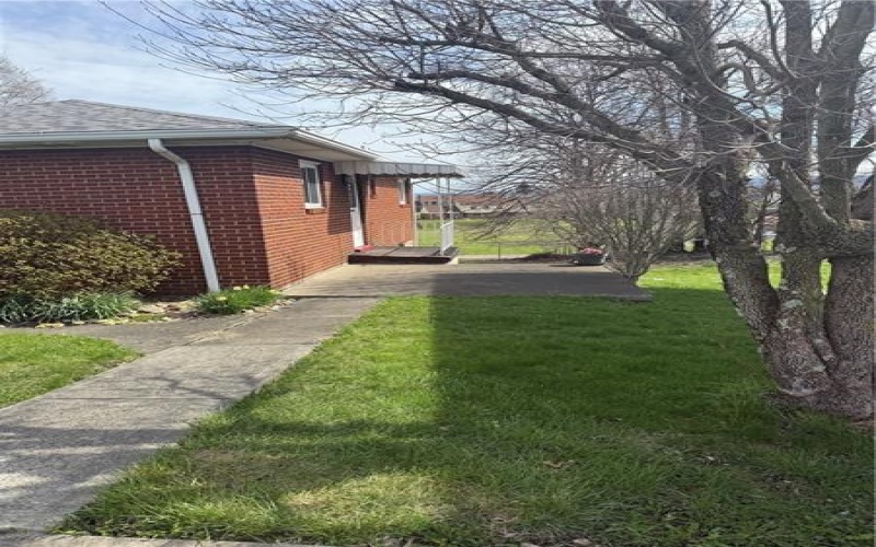 112 Easy St, Uniontown, 15401, 3 Bedrooms Bedrooms, 5 Rooms Rooms,1.1 BathroomsBathrooms,Residential,For Sale,Easy St,1745824