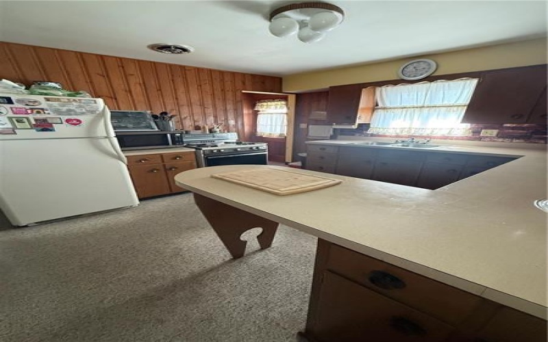112 Easy St, Uniontown, 15401, 3 Bedrooms Bedrooms, 5 Rooms Rooms,1.1 BathroomsBathrooms,Residential,For Sale,Easy St,1745824