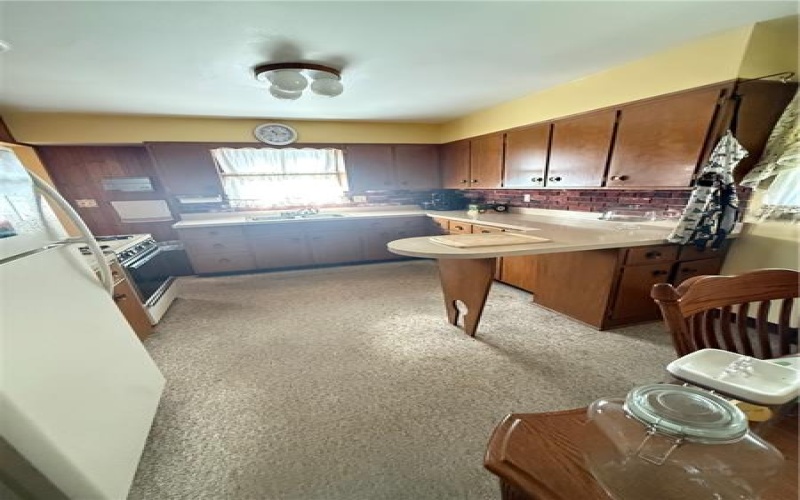 112 Easy St, Uniontown, 15401, 3 Bedrooms Bedrooms, 5 Rooms Rooms,1.1 BathroomsBathrooms,Residential,For Sale,Easy St,1745824