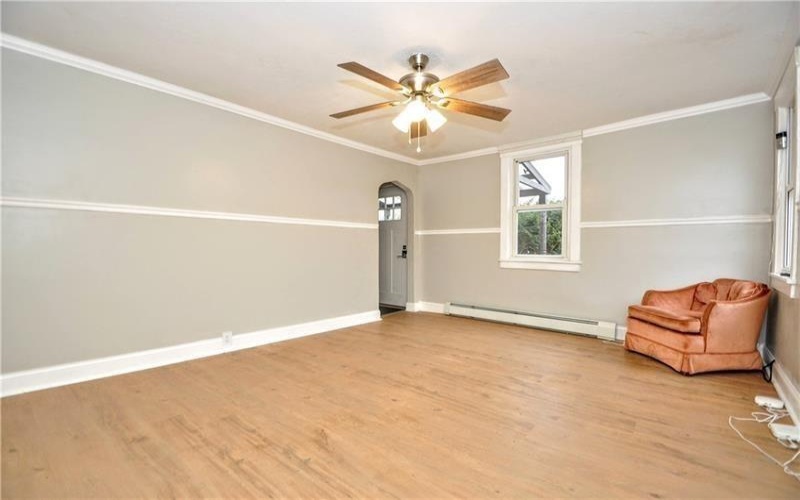145 Main St, Monongahela, 15063, 2 Bedrooms Bedrooms, 5 Rooms Rooms,1.1 BathroomsBathrooms,Residential,For Sale,Main St,1727241