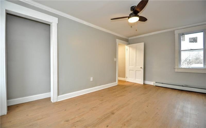 145 Main St, Monongahela, 15063, 2 Bedrooms Bedrooms, 5 Rooms Rooms,1.1 BathroomsBathrooms,Residential,For Sale,Main St,1727241