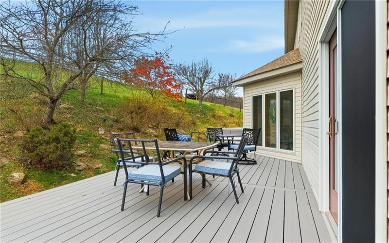327 Sugar Run Road, Waynesburg, 15370, 4 Bedrooms Bedrooms, 12 Rooms Rooms,2.2 BathroomsBathrooms,Residential,For Sale,Sugar Run Road,1743280