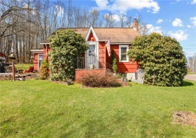 891 Main Street, Addison, 15411, 3 Bedrooms Bedrooms, ,1 BathroomBathrooms,Residential,For Sale,Main Street,1745830