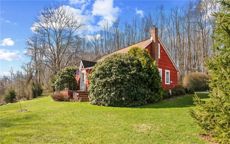 891 Main Street, Addison, 15411, 3 Bedrooms Bedrooms, ,1 BathroomBathrooms,Residential,For Sale,Main Street,1745830