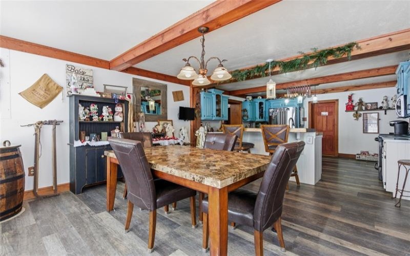 2976 Henderson Road, Washington, 15301, 8 Bedrooms Bedrooms, 14 Rooms Rooms,4 BathroomsBathrooms,Residential,For Sale,Henderson Road,1733133