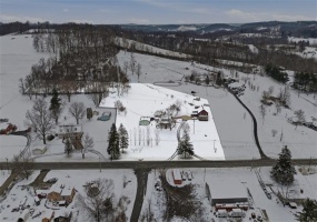 2976 Henderson Road, Washington, 15301, 8 Bedrooms Bedrooms, 14 Rooms Rooms,4 BathroomsBathrooms,Residential,For Sale,Henderson Road,1733133