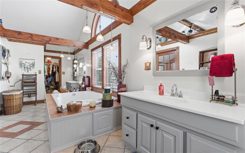 2976 Henderson Road, Washington, 15301, 8 Bedrooms Bedrooms, 14 Rooms Rooms,4 BathroomsBathrooms,Residential,For Sale,Henderson Road,1733133