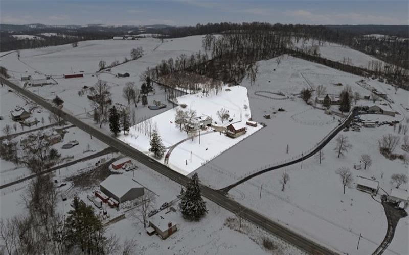 2976 Henderson Road, Washington, 15301, 8 Bedrooms Bedrooms, 14 Rooms Rooms,4 BathroomsBathrooms,Residential,For Sale,Henderson Road,1733133