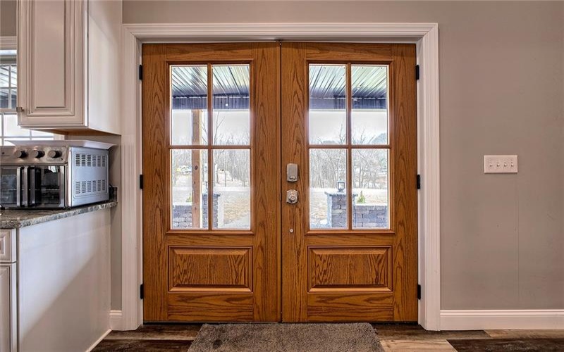 2084 Boquet Rd, Jeannette, 15644, 4 Bedrooms Bedrooms, 11 Rooms Rooms,4.1 BathroomsBathrooms,Residential,For Sale,Boquet Rd,1737489
