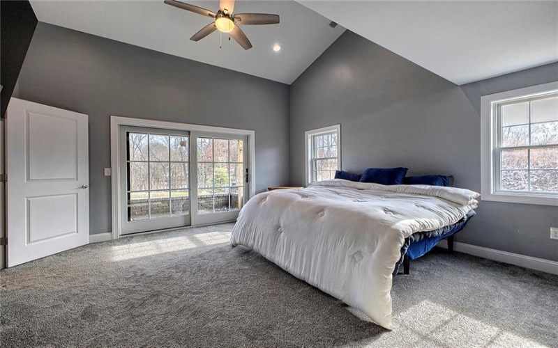 2084 Boquet Rd, Jeannette, 15644, 4 Bedrooms Bedrooms, 11 Rooms Rooms,4.1 BathroomsBathrooms,Residential,For Sale,Boquet Rd,1737489
