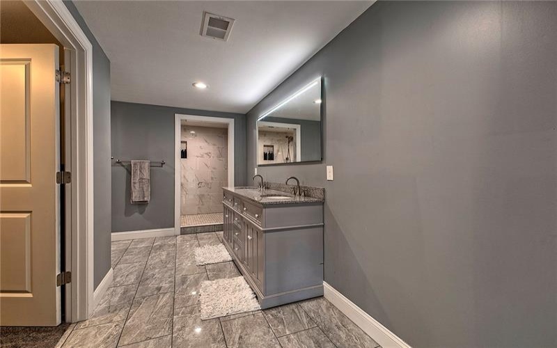 2084 Boquet Rd, Jeannette, 15644, 4 Bedrooms Bedrooms, 11 Rooms Rooms,4.1 BathroomsBathrooms,Residential,For Sale,Boquet Rd,1737489