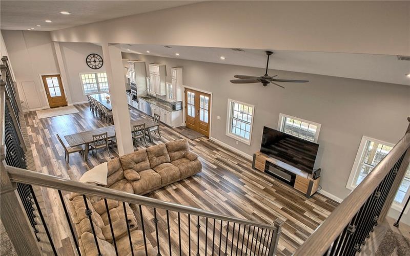 2084 Boquet Rd, Jeannette, 15644, 4 Bedrooms Bedrooms, 11 Rooms Rooms,4.1 BathroomsBathrooms,Residential,For Sale,Boquet Rd,1737489