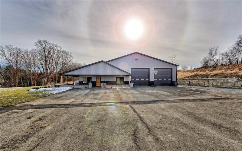2084 Boquet Rd, Jeannette, 15644, 4 Bedrooms Bedrooms, 11 Rooms Rooms,4.1 BathroomsBathrooms,Residential,For Sale,Boquet Rd,1737489
