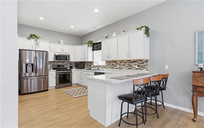 909 VALENTINA LN, Lower Burrell, 15068, 2 Bedrooms Bedrooms, 6 Rooms Rooms,2 BathroomsBathrooms,Residential,For Sale,VALENTINA LN,1743306