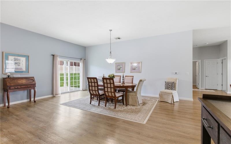 909 VALENTINA LN, Lower Burrell, 15068, 2 Bedrooms Bedrooms, 6 Rooms Rooms,2 BathroomsBathrooms,Residential,For Sale,VALENTINA LN,1743306