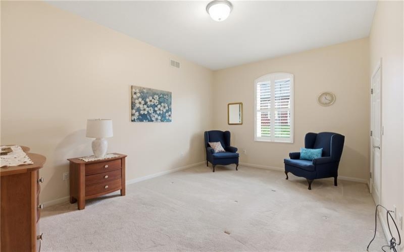 909 VALENTINA LN, Lower Burrell, 15068, 2 Bedrooms Bedrooms, 6 Rooms Rooms,2 BathroomsBathrooms,Residential,For Sale,VALENTINA LN,1743306