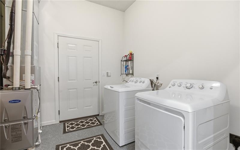 909 VALENTINA LN, Lower Burrell, 15068, 2 Bedrooms Bedrooms, 6 Rooms Rooms,2 BathroomsBathrooms,Residential,For Sale,VALENTINA LN,1743306